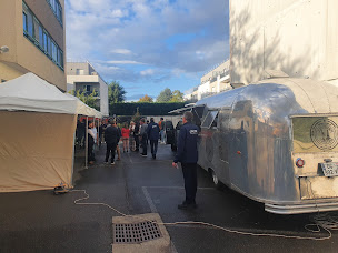 Photo n°19 de Food Truck - kitchentruck - burger gourmets (location food truck, privatisation food truck) à Le Kremlin-Bicêtre (Cuisine professionnelle partagée)