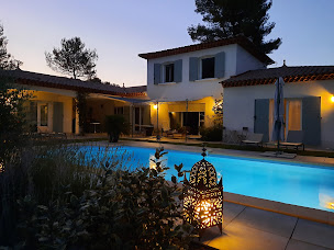 Photo n°21 de L'Olivadou, chambres d'hôtes à Trans-en-Provence (Chambre d'hôtes)