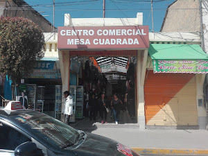 Centro Comercial Mesa Cuadrada 0