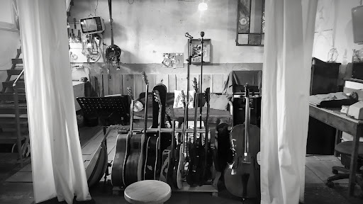 TOTAL DRUMS Music Gallery - Spain