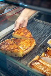 Photo n°45 de La Pyramide Gourmande à La Grande-Motte (Salon de thé)