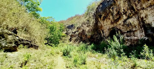 The Devil's Cave - Visual