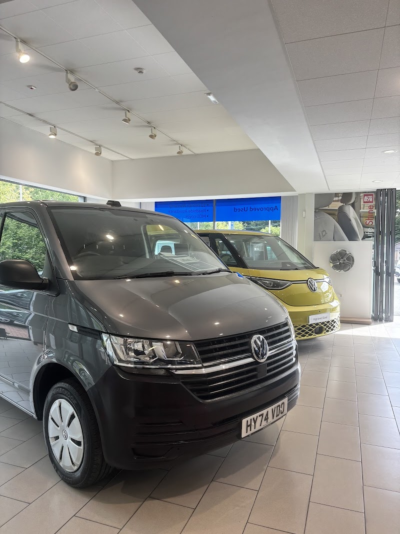 Breeze Volkswagen Van Centre Southampton photo 2