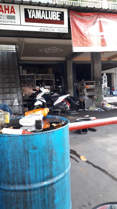 Photos of Zun Motor Sekarteja