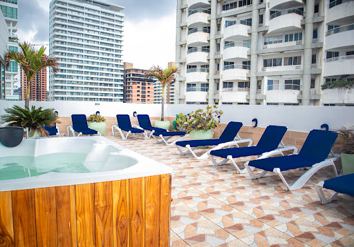 Hotel Aixo Suites By GEH