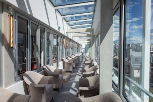 Photo n°10 de Dr Frédérique Isnard-Bogillot : Gynécologue obstétricien - Paris à Paris (Gynécologue-obstétricien)