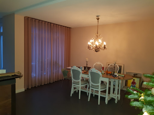 Interieur stijliste , Woonspecialist. Venice , gordijnen, raamdecoratie , vloeren, eigen atelier - Thumbnail