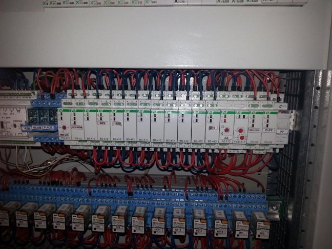 Instal-Efekt - Instalacje elektryczne - Elektryk