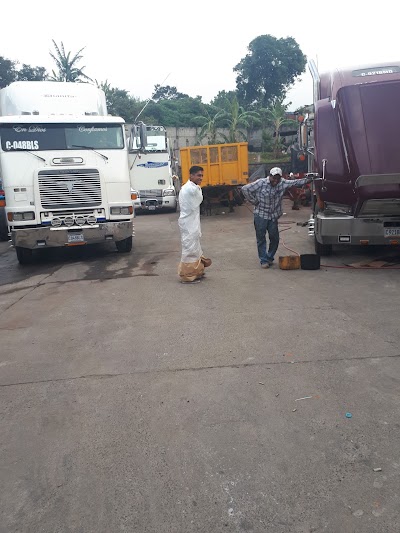 Photos of Volc&aacute;n de fuego