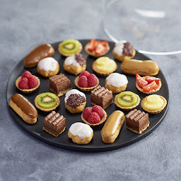 Photo n°9 de Carrefour Traiteur à Bourg-en-Bresse (Prestataire de mariage)