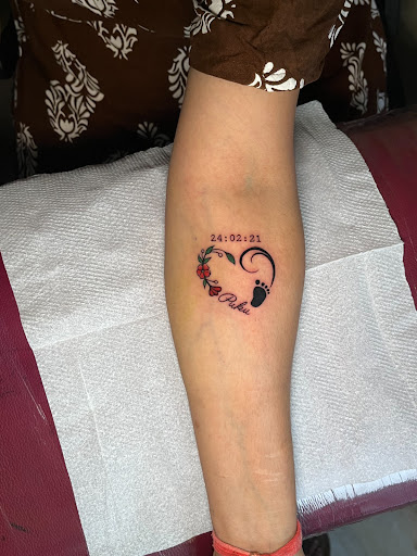 Are you looking for an experienced tattoo artist in Jadavpur that can bring out your best through… post image