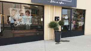 Photo n°1 de racine carrée à La Talaudière (Salon de coiffure)