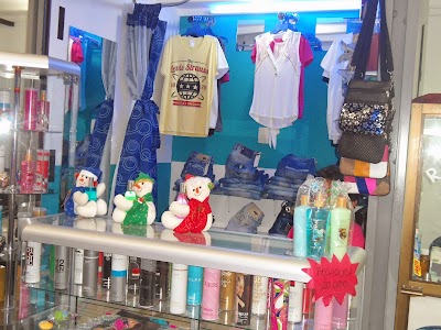 Photos of Centro Comercial el Empedrado
