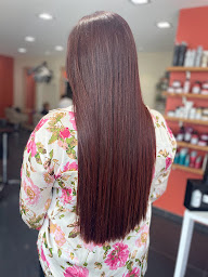 Photo n°5 de Maison de la beauté à Gonfreville l'Orcher à Gonfreville-l'Orcher (Salon de manucure)