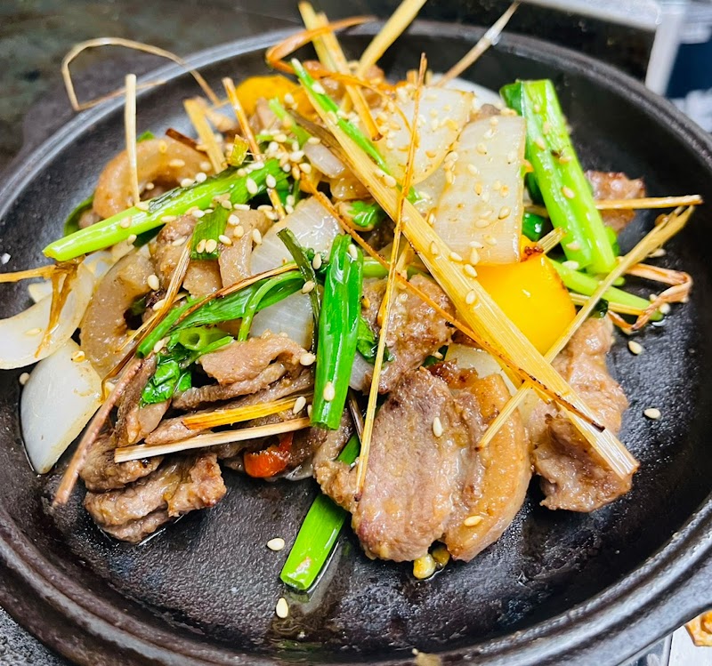 大衆酒場つきまる 十三店