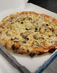 Photo n°4 de Pizza Lusa à Murianette (Pizzas à emporter)