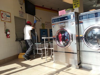 24/7 Coin Laundry