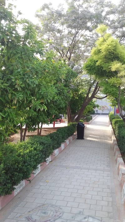 Photos of Shiraz Western Ghodousi Triangle Park