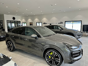 Photo n°46 de MH Motorsport - Sport & Premium Automobile à Montélier (Concessionnaire automobile)