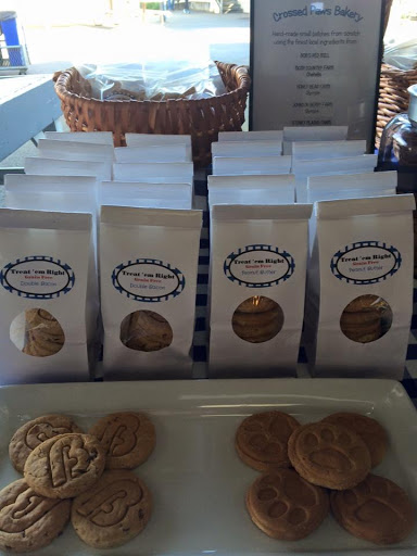 Crossed Paws Bakery Gallery - United States
