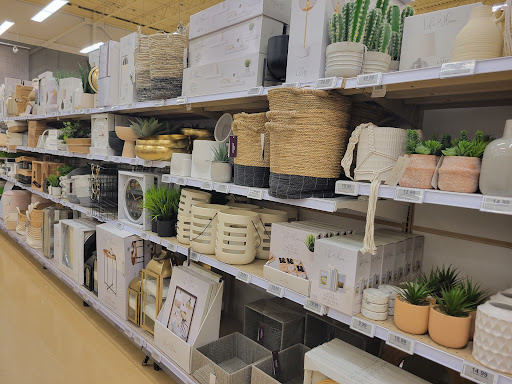 Real Canadian Superstore Parkedale Avenue - Thumbnail