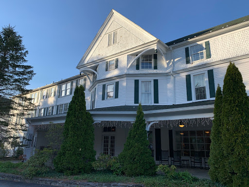 The Chestnut Grille at The Green Park Inn - Thumbnail