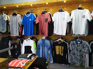 Tienda De Ropa Urbana IMATI STORE 2