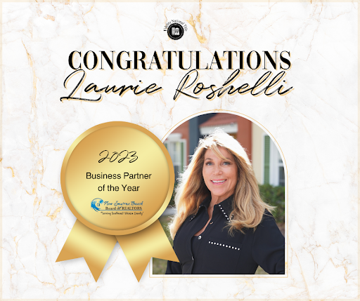 Laurie Roshelli - Thumbnail