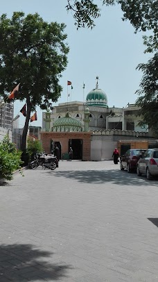 Qadri Masjid karachi