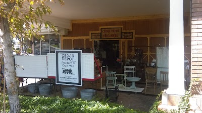 Cedar Depot Antiques & Craft Mall