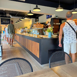 Photo n°38 de PAUL Hyères à Hyères (Boulangerie)