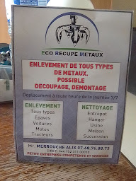 Photo n°9 de FERRAILLEUR - ERM à Le Meux (Épaviste)