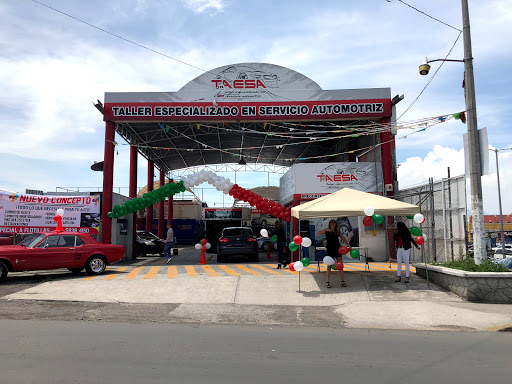 Taller mecanico, hojalateria y pintura, restauracion de autos - Thumbnail