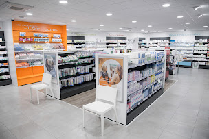 Photo n°7 de Pharmacie Pasteur à Cherbourg-en-Cotentin (Magasin de matériel médical)