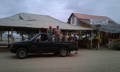 Photos of Playa La Division Jama