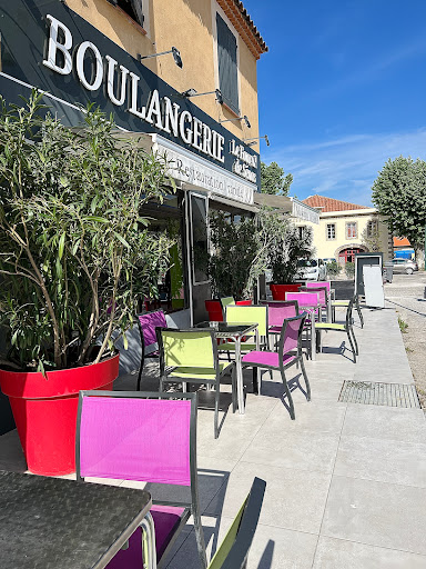 Photo de Boulangerie pâtisserie Les Saveurs de Cazan à Vernègues (13116)