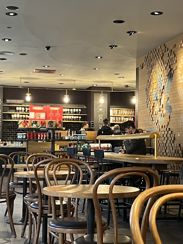 https://www.starbucks.pl/?y_source=1_MTU0Mjc4MjUtNzE1LWxvY2F0aW9uLndlYnNpdGU%3D