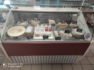 Photo n°13 de Votre Marché à Domalain (Charcuterie)