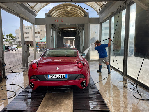 Autolavaggio FB - Visual