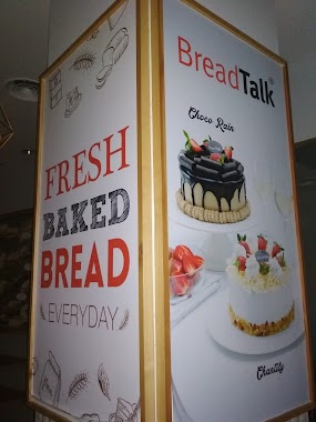 Breadtalk - POKETS, Author: bowo pekok