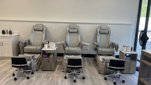 7 Salon - Visual