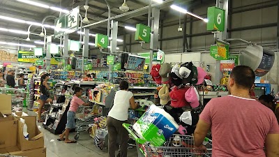Photos of Maxi Pal&iacute;