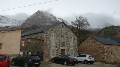 Photos of Albergue El Rebezo