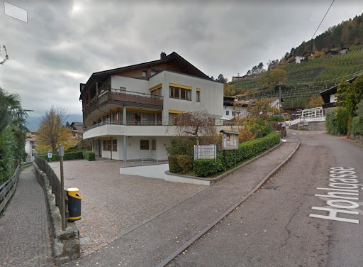Tscholl Dr. Waldtraud - Thumbnail