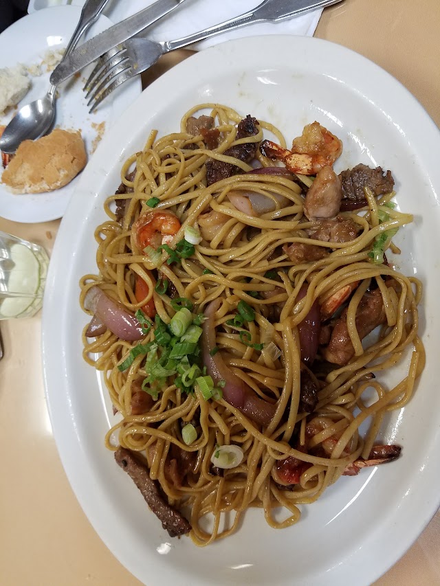 Puro Sabor Peruvian Food