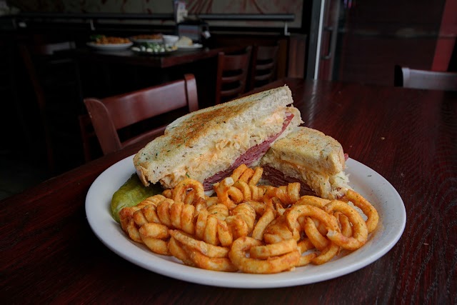 Hawk's Bar & Grill