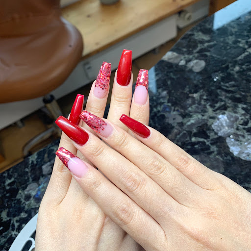 KEN Beauty Nails - Thumbnail