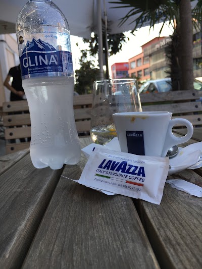 Vila LavAzza Bar