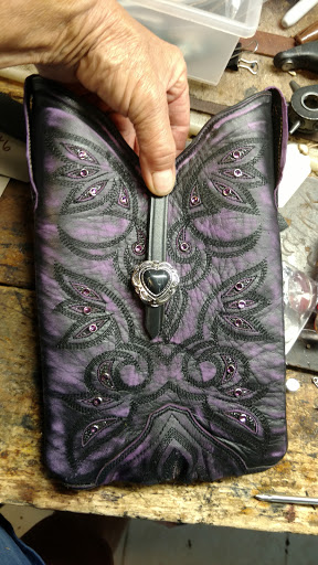 cowboy boot purses - Visual