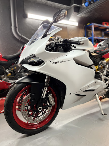 South East Superbike - Thumbnail